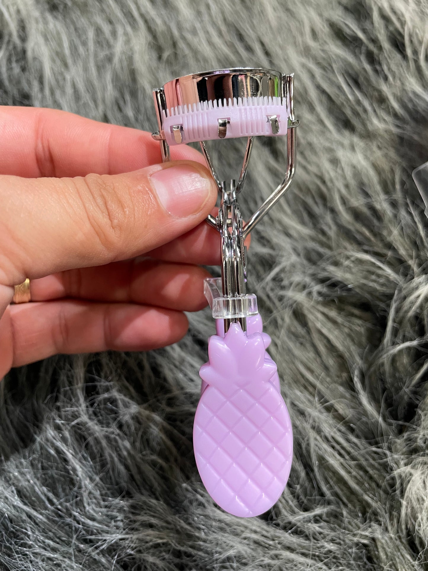 Eyelash Curler
