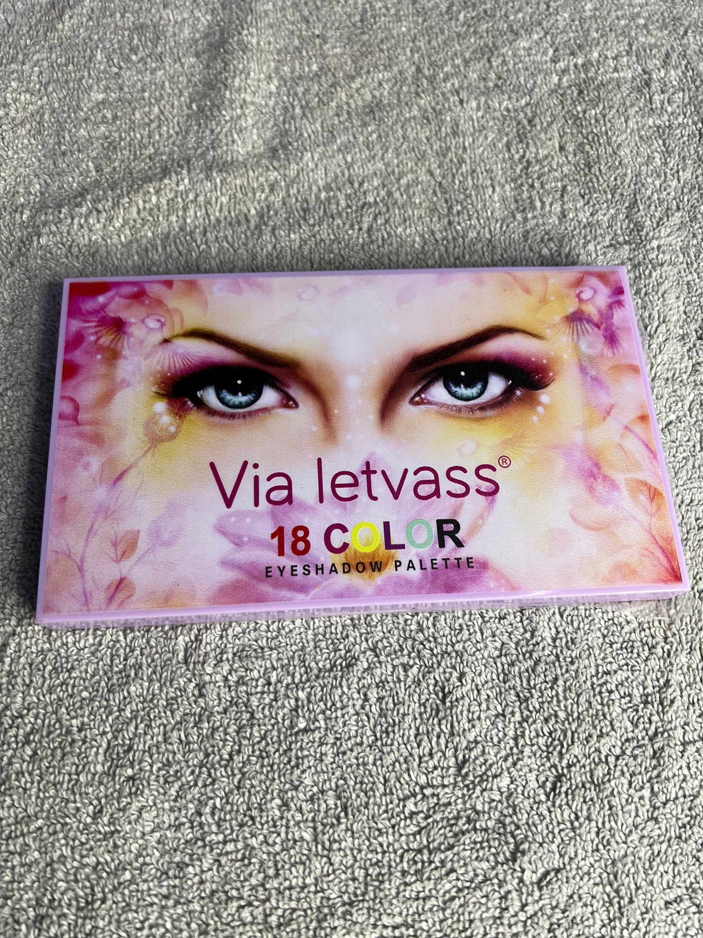 Eye Shadow 18 Colors